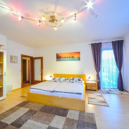 Privatzimmer Haus Erika Sankt Peter-Freienstein Екстер'єр фото