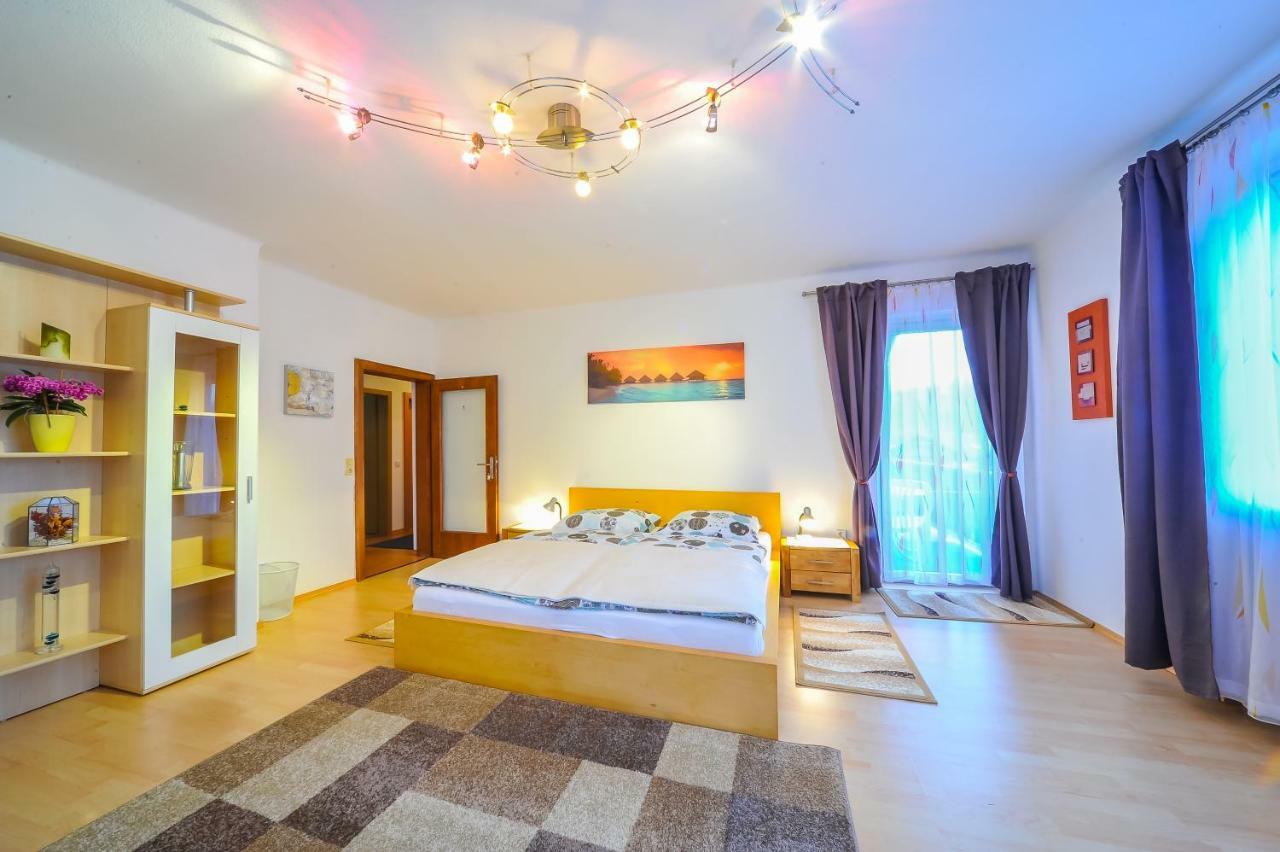 Privatzimmer Haus Erika Sankt Peter-Freienstein Екстер'єр фото