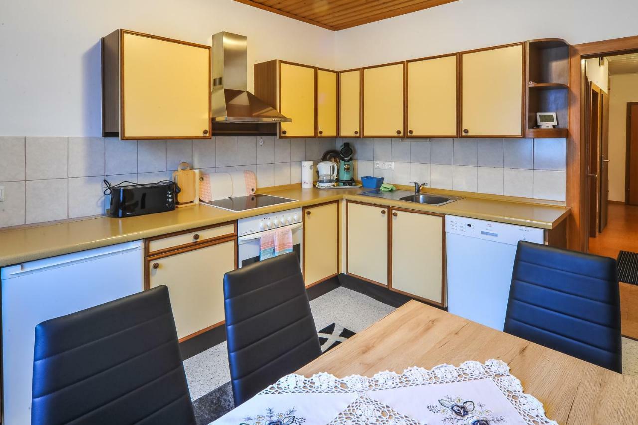 Privatzimmer Haus Erika Sankt Peter-Freienstein Екстер'єр фото